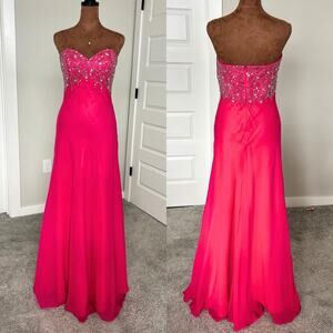 2000s Style Dancing Queen Fuchsia Pink Embellished Sweetheart Strapless Gown M